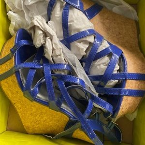 Never worn blue wedges